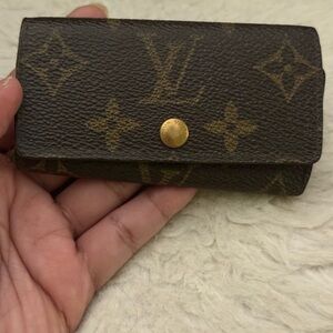 Authentic Louis Vuitton Tan Key Holder